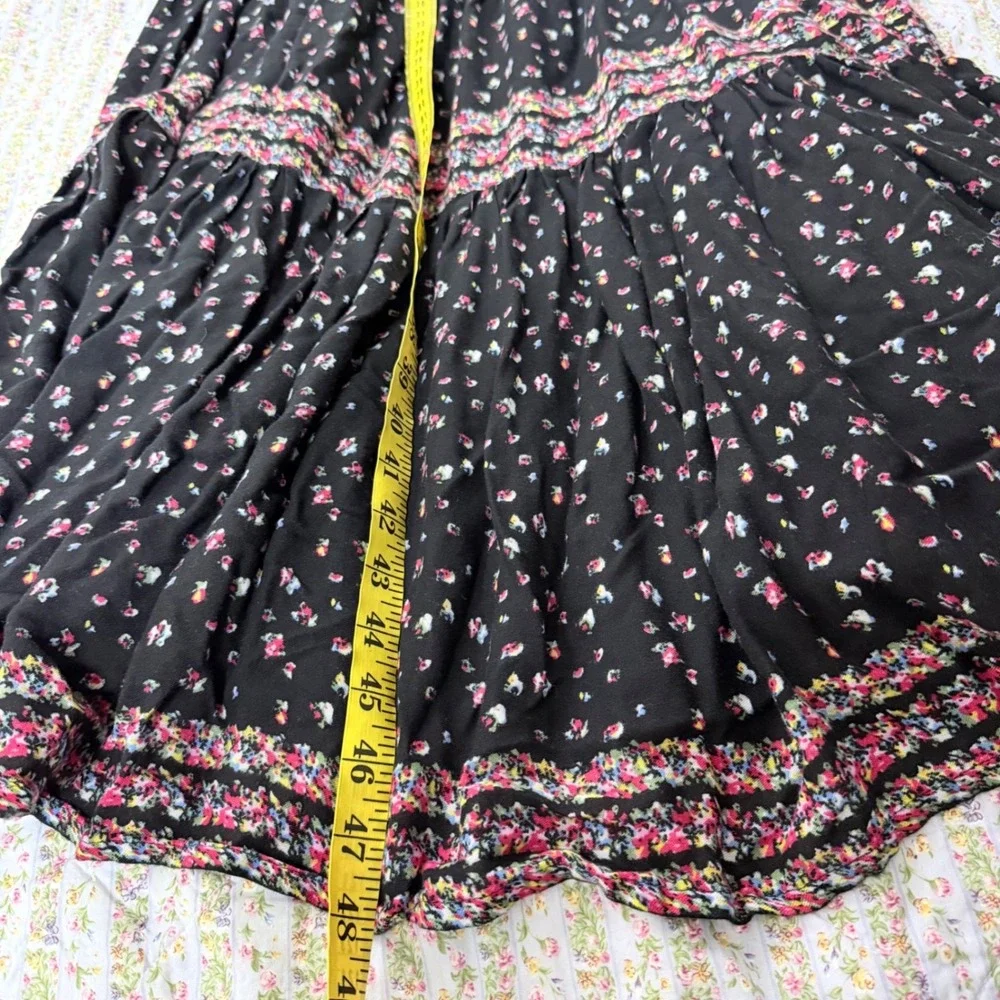 Free People Rare Feelings Dress XS Black Gauze Floral Tiered Smocked Ruffle Midi - Picture 9 of 9